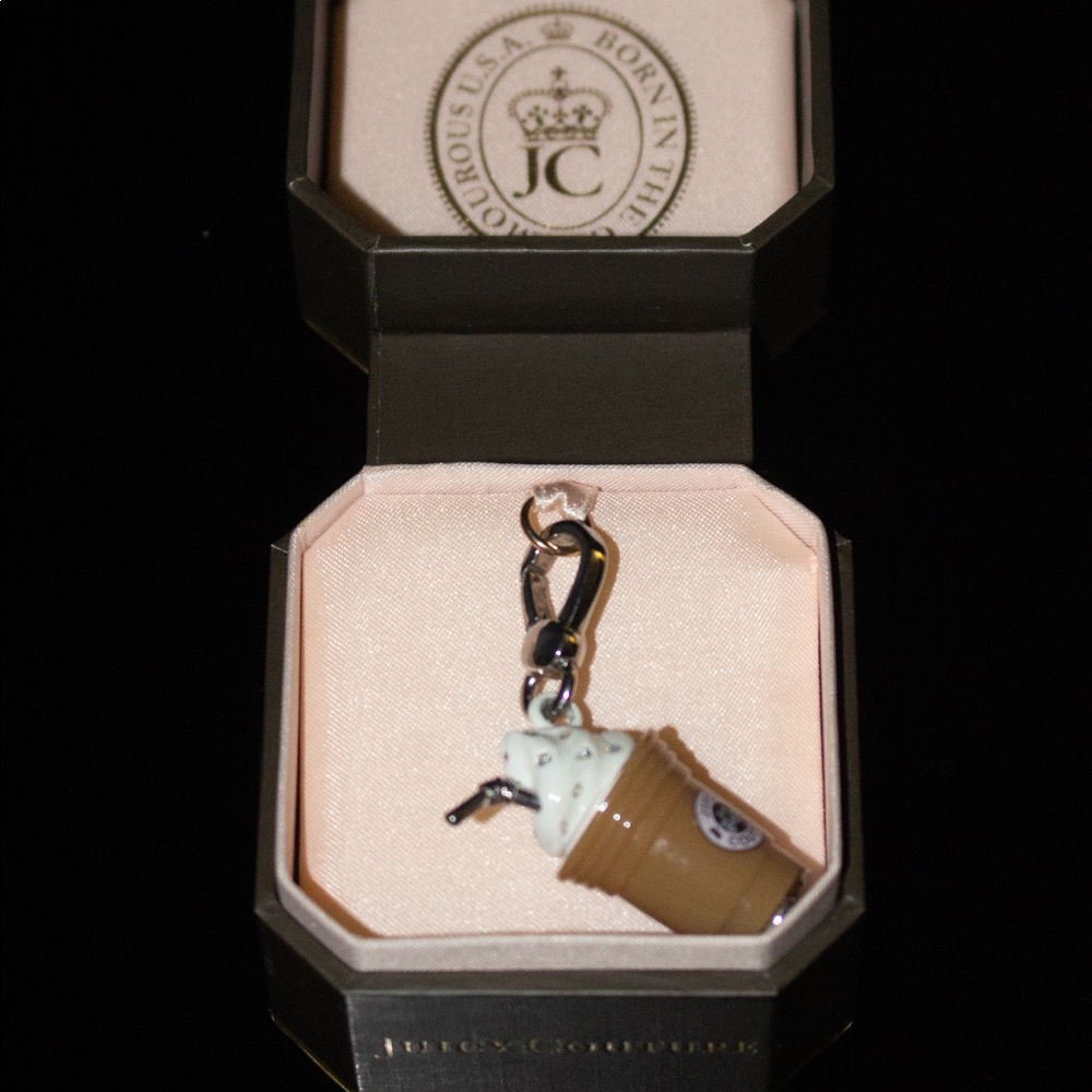 Juicy couture tour coffee lovers charm